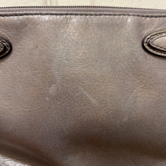 Coach wristlet - Picture 3 of 5